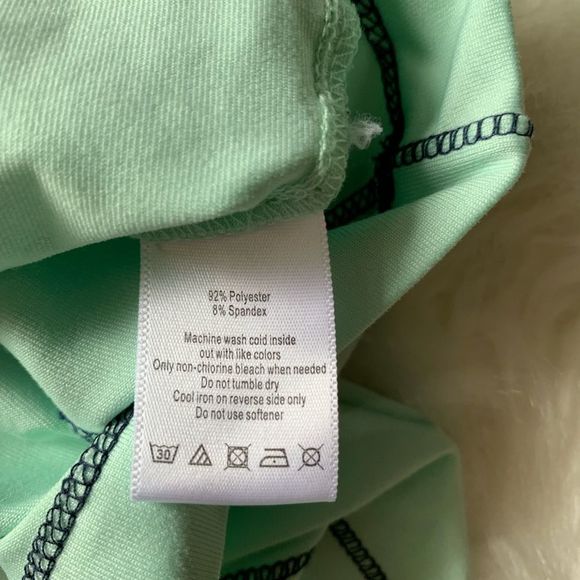 ALO Yoga Top XXL - Picture 6 of 8